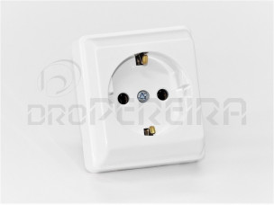 TOMADA SCHUKO 2P+T EXTERIOR 37131 CBR EFAPEL